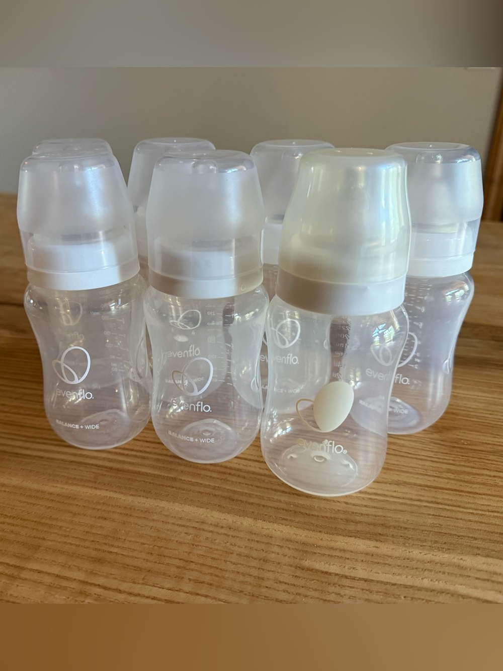 Evenflo Wide Neck Bottles (7)